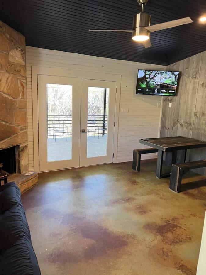Hideout On The Horseshoe Canyon Lake Exterior foto